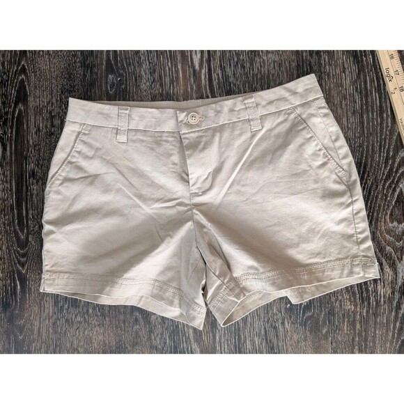 Magellan Women’s Happy Camper Shorts Tan Khaki Size 2 Outdoor 173 - Picture 1 of 6